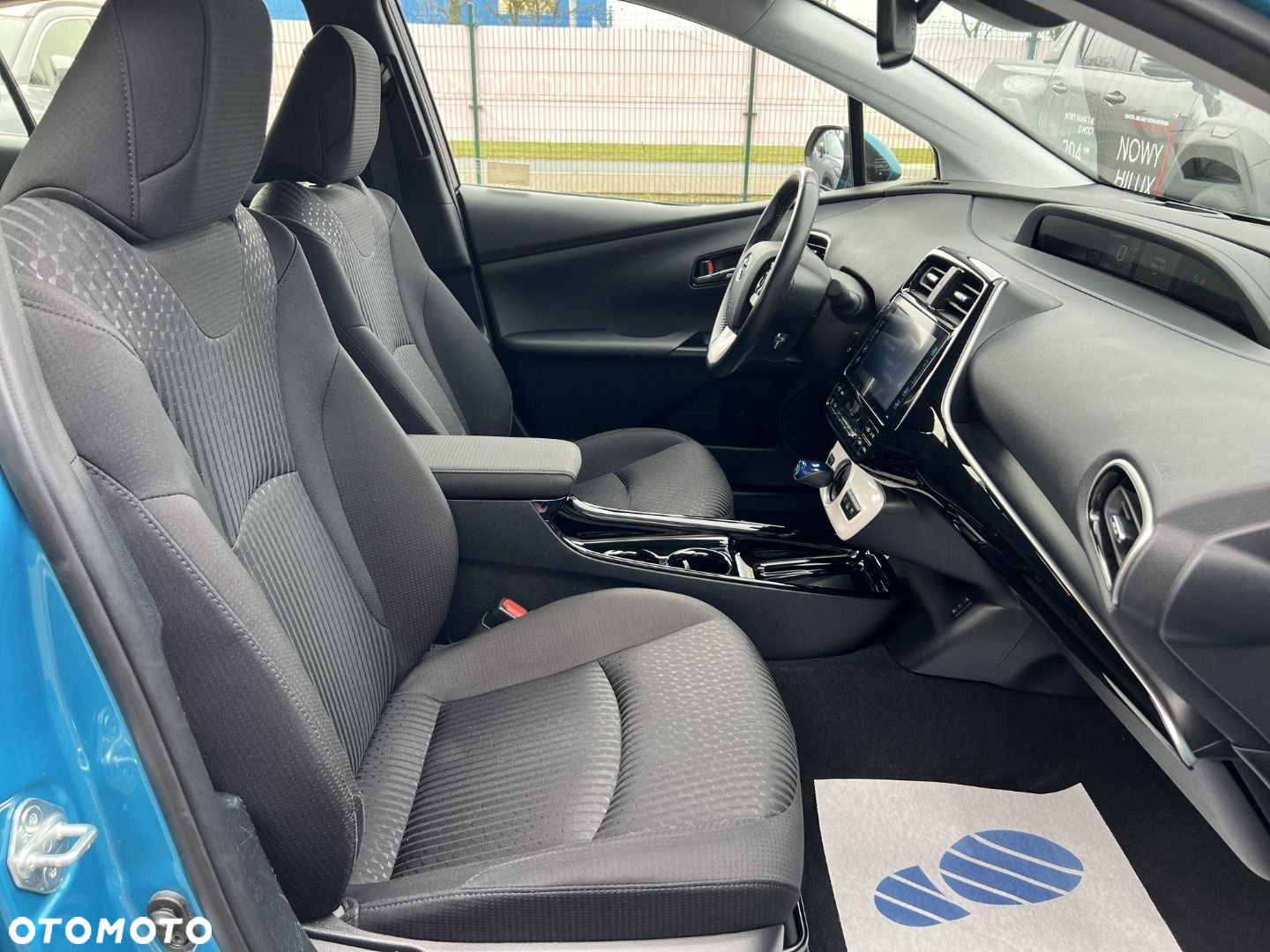 Toyota Prius - 7