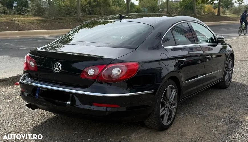Volkswagen Passat CC 2.0 TDI DSG Exclusive - 2