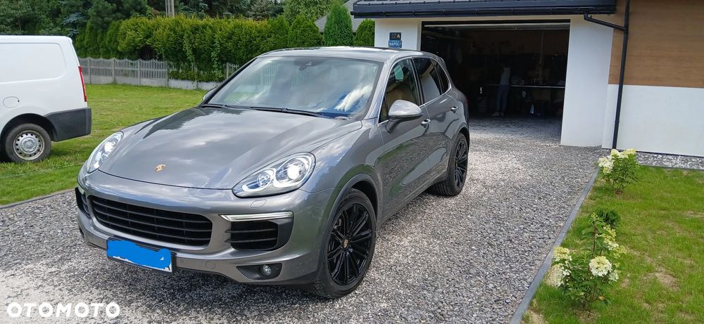 Porsche Cayenne - 6
