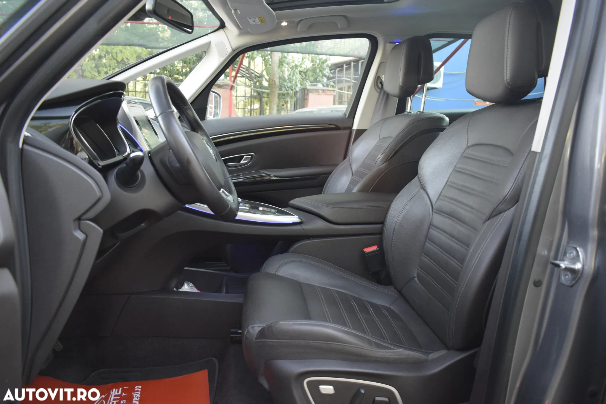 Renault Espace Energy dCi 160 EDC Intens - 12