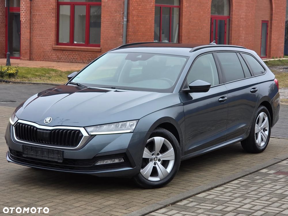 Skoda Octavia 2.0 TDI DSG Edition - 1