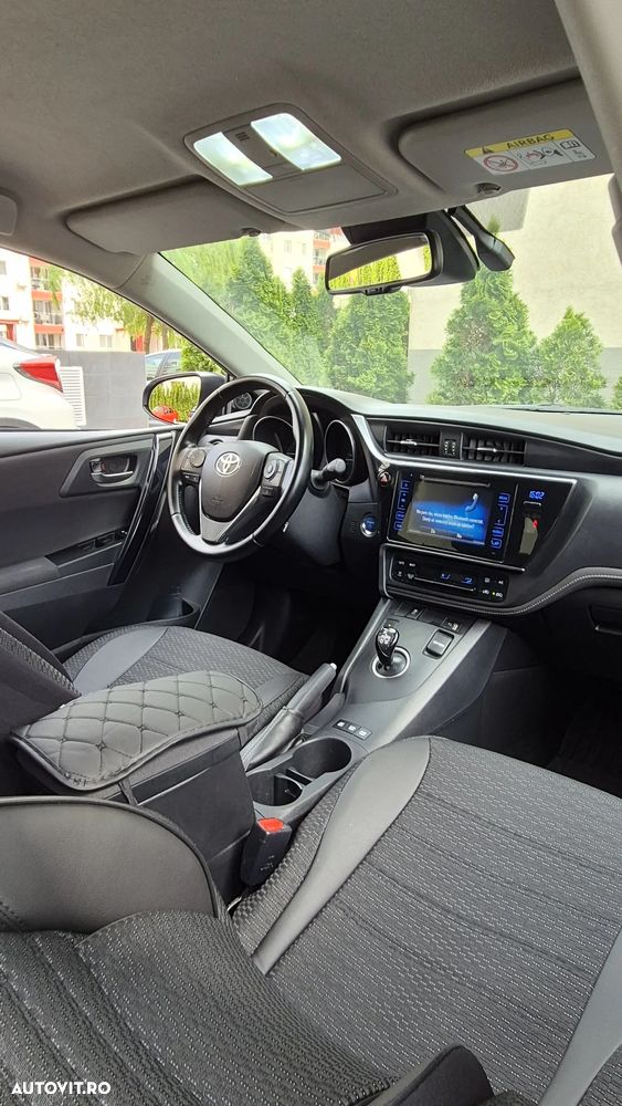 Toyota Auris 1.8 VVT-i Automatik Edition - 3