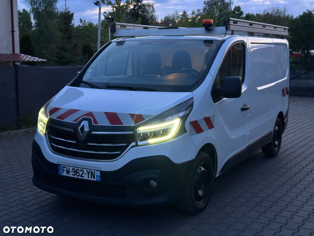 Renault Trafic - 19