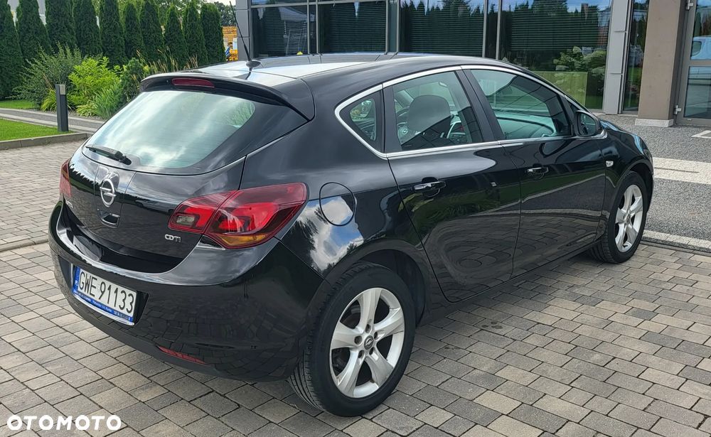 Opel Astra 1.7 CDTI DPF Edition Sport - 11