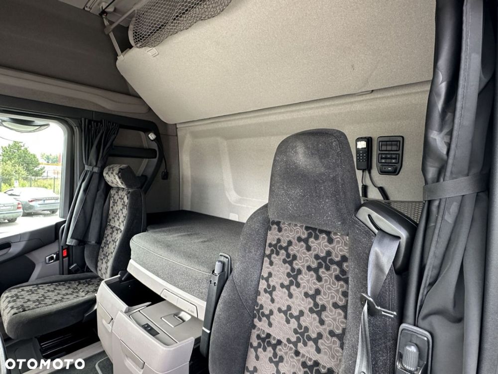 Scania R 460 A4x2NA - 13