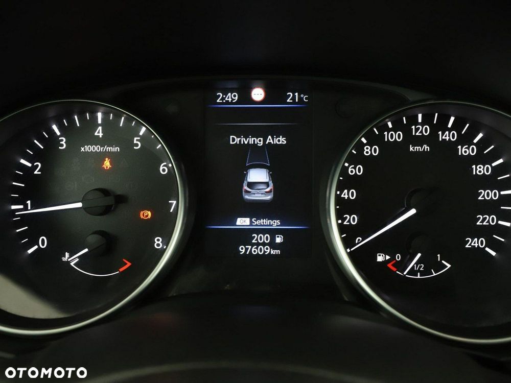 Nissan Qashqai 1.3 DIG-T N-Motion - 22