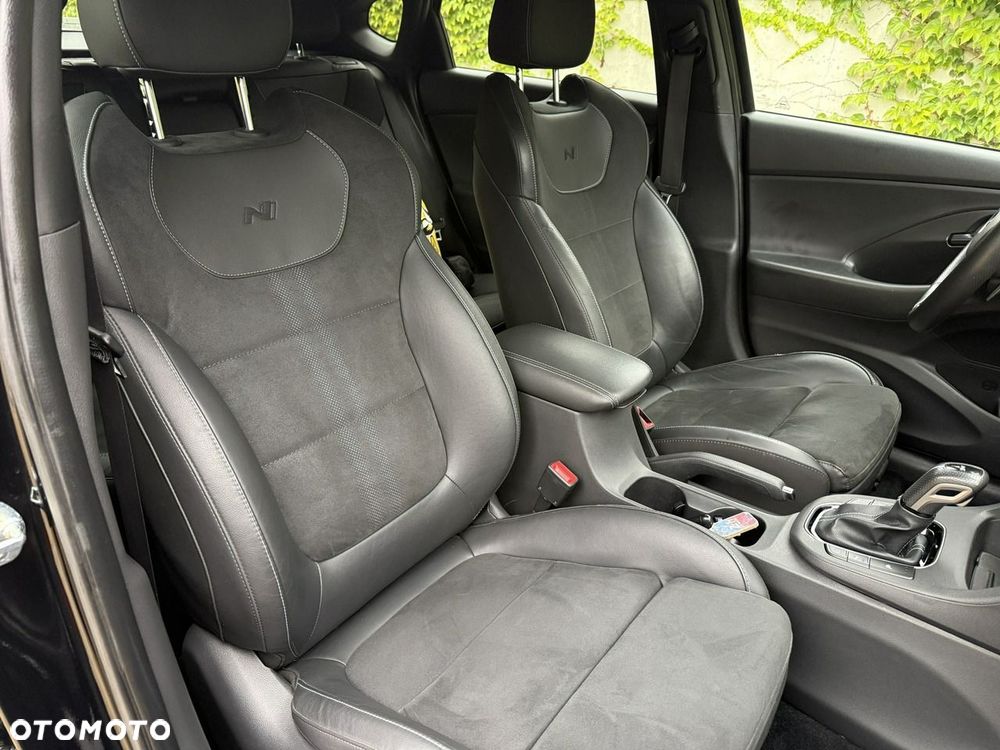 Hyundai i30 N 2.0 T-GDI Performance DCT - 9