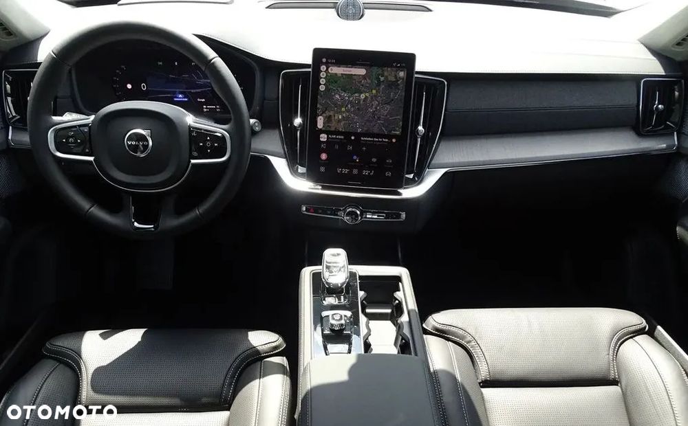 Volvo XC 90 T8 AWD Plug-In Hybrid Ultra Dark 7os - 6