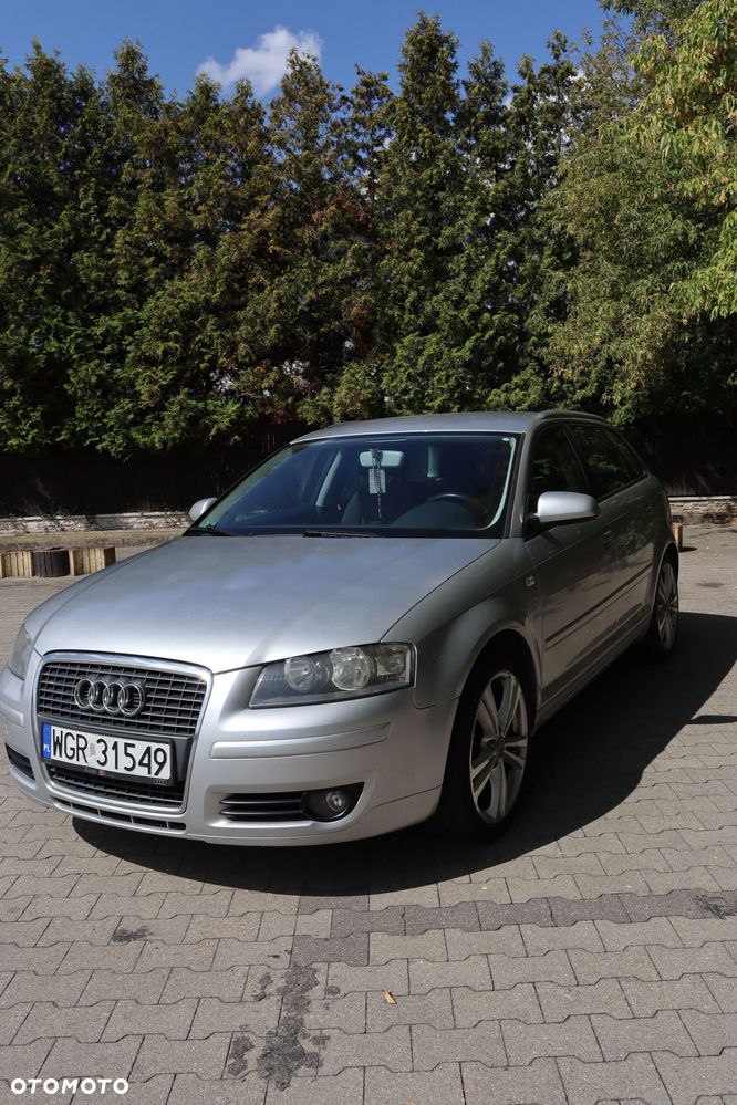 Audi A3 Sportback 2.0 FSI Ambiente Tiptr - 1