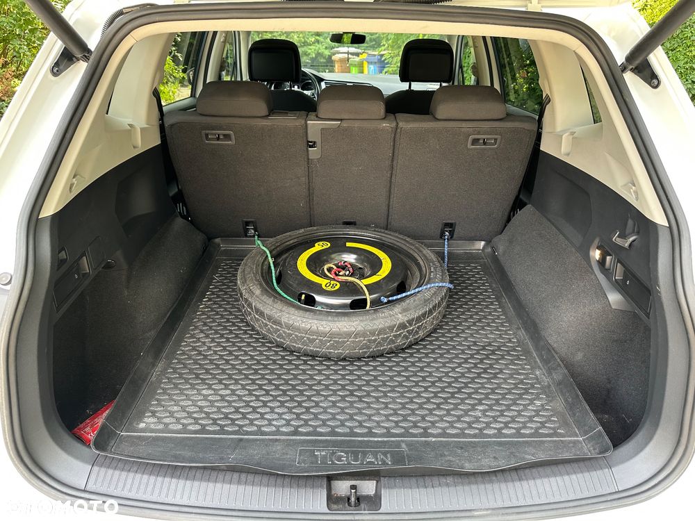 Volkswagen Tiguan 2.0 TDI SCR 4Mot Elegance DSG - 25