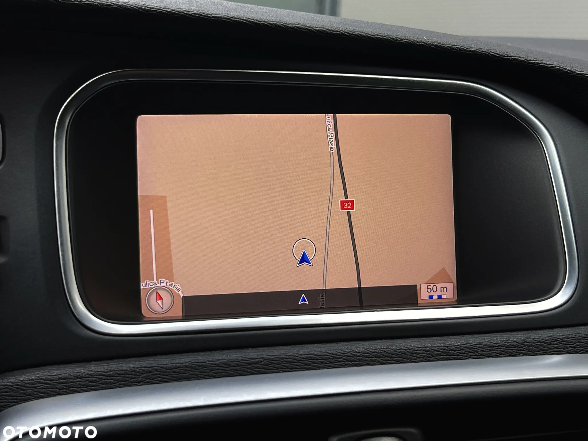 Volvo V40 Cross Country D4 Geartronic Momentum - 25