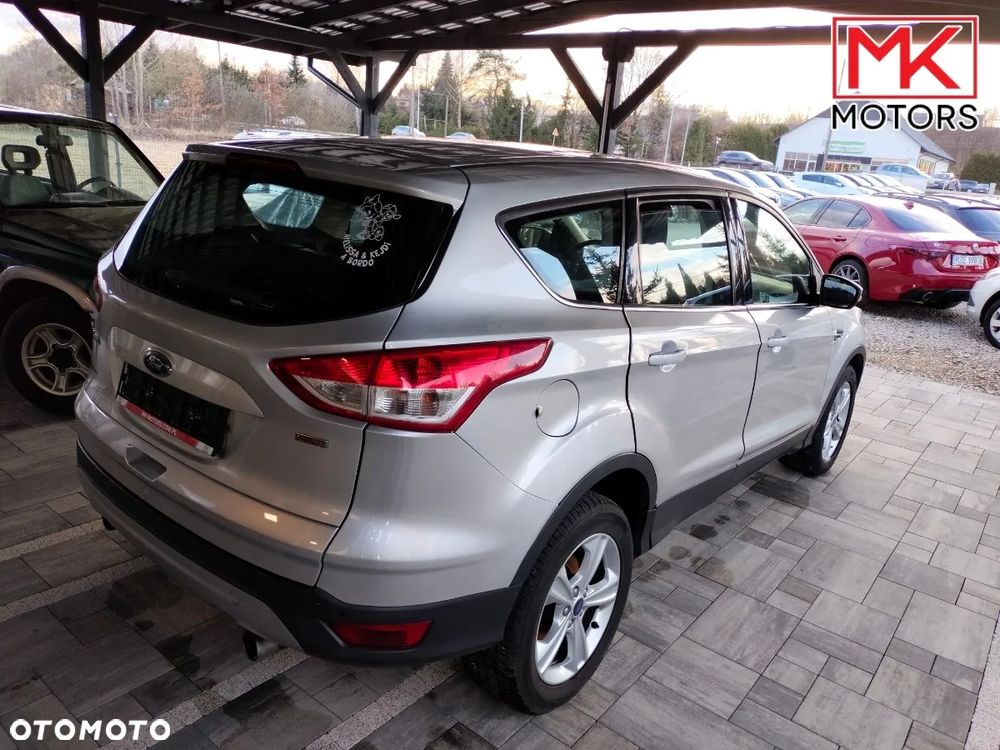 Ford Kuga - 4