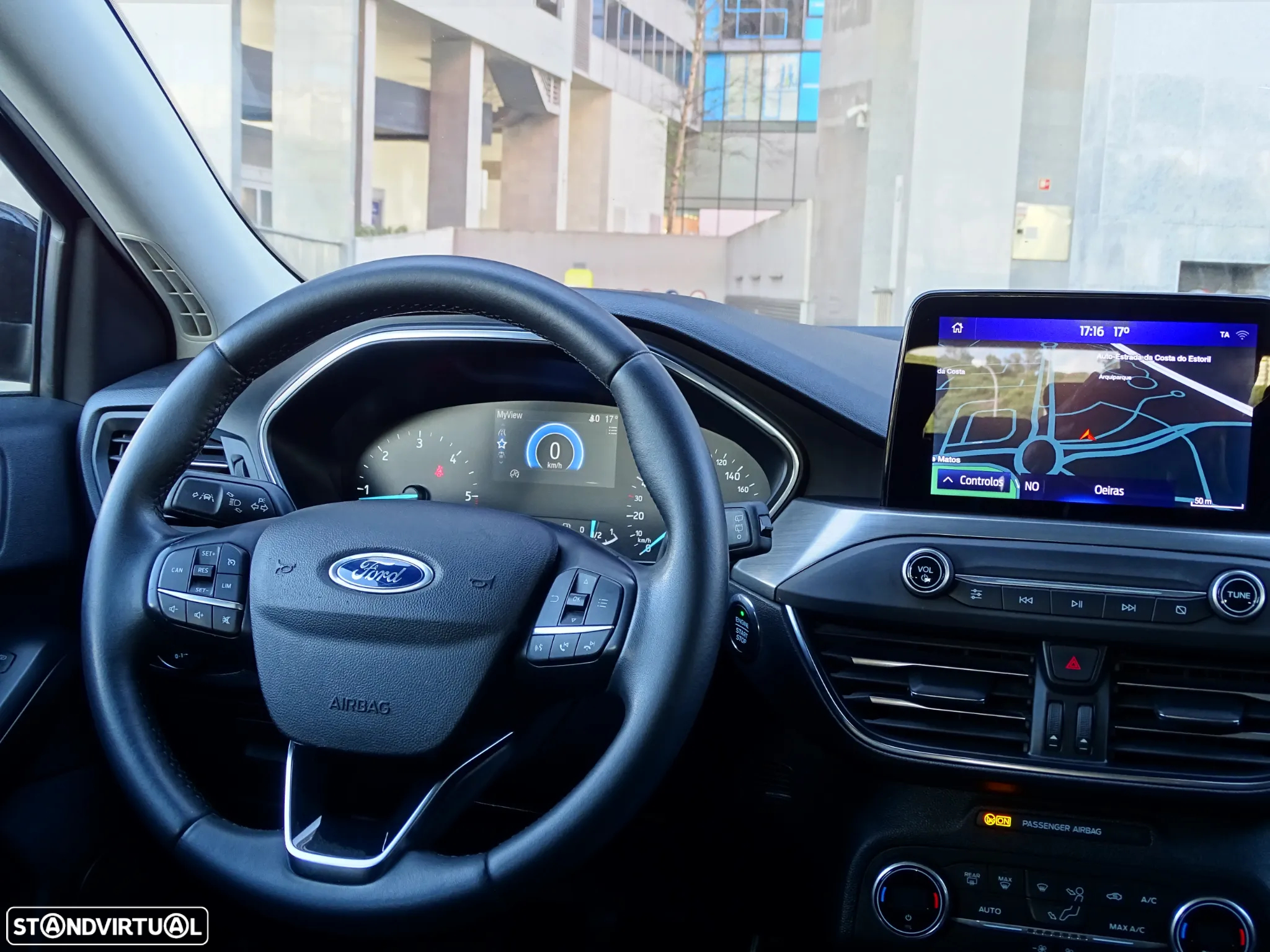 Ford Focus SW 1.5 TDCi EcoBlue Titanium - 31
