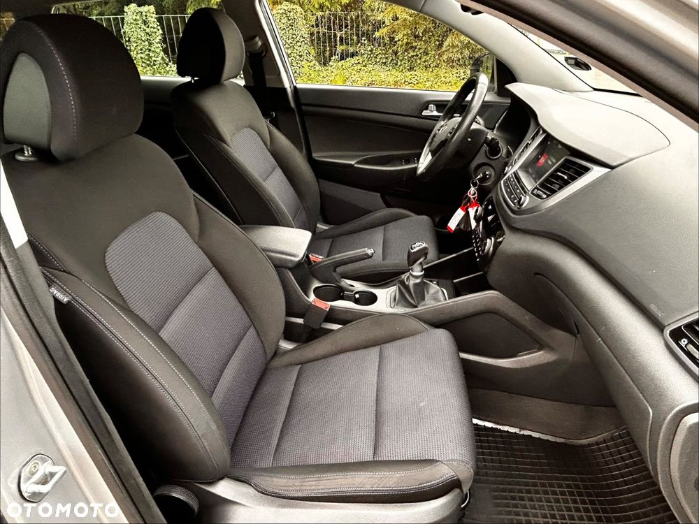 Hyundai Tucson 1.6 Turbo 2WD Navi - 26