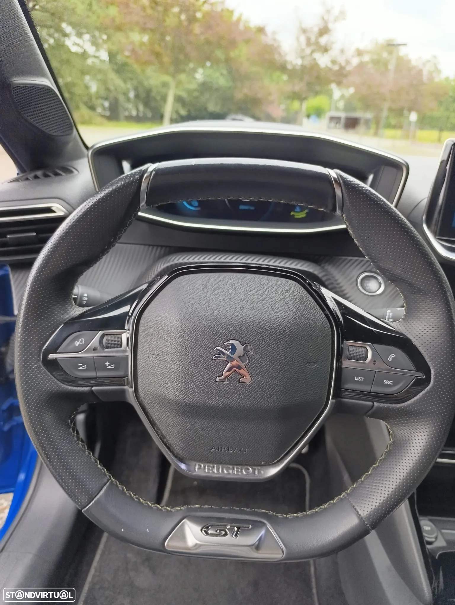 Peugeot e-208 50 kWh GT - 15