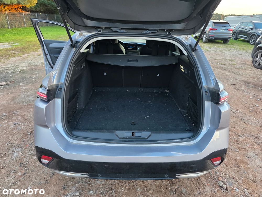 Peugeot 308 180 e-EAT8 Allure - 7