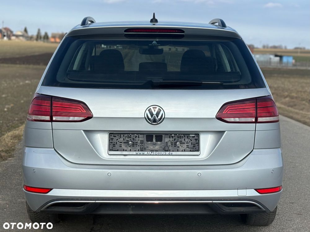 Volkswagen Golf Variant 2.0 TDI SCR DSG Comfortline - 8