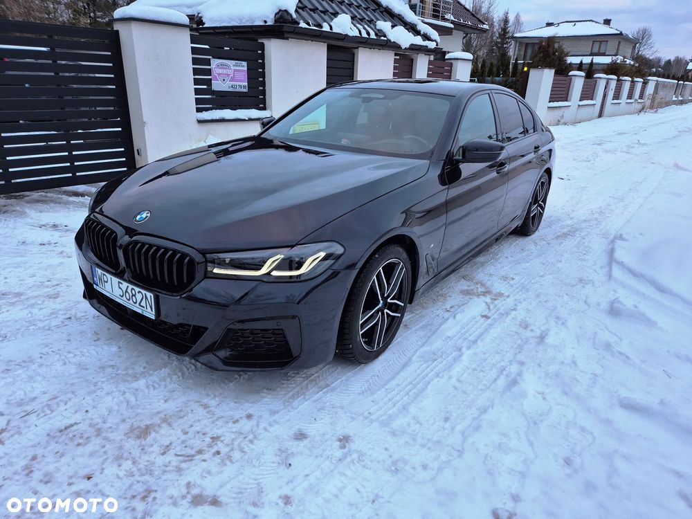 BMW Seria 5 520d M Sport - 1