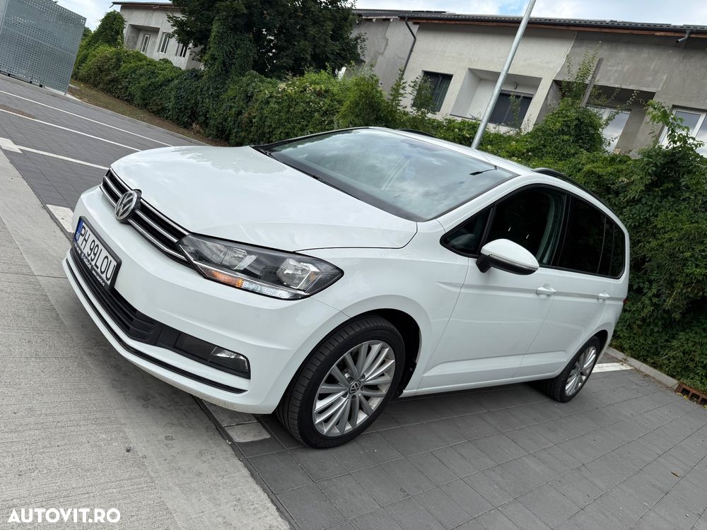 VOLKSWAGEN Touran 2020 — imagine 5