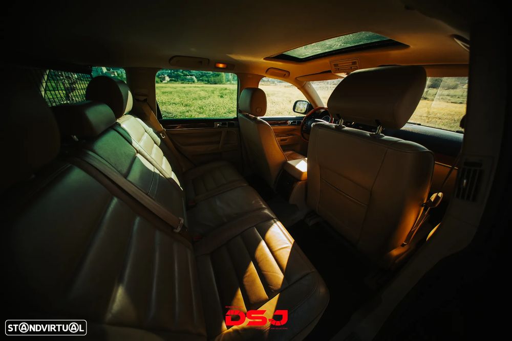 VW Touareg 5.0 V10 TDI Auto - 15