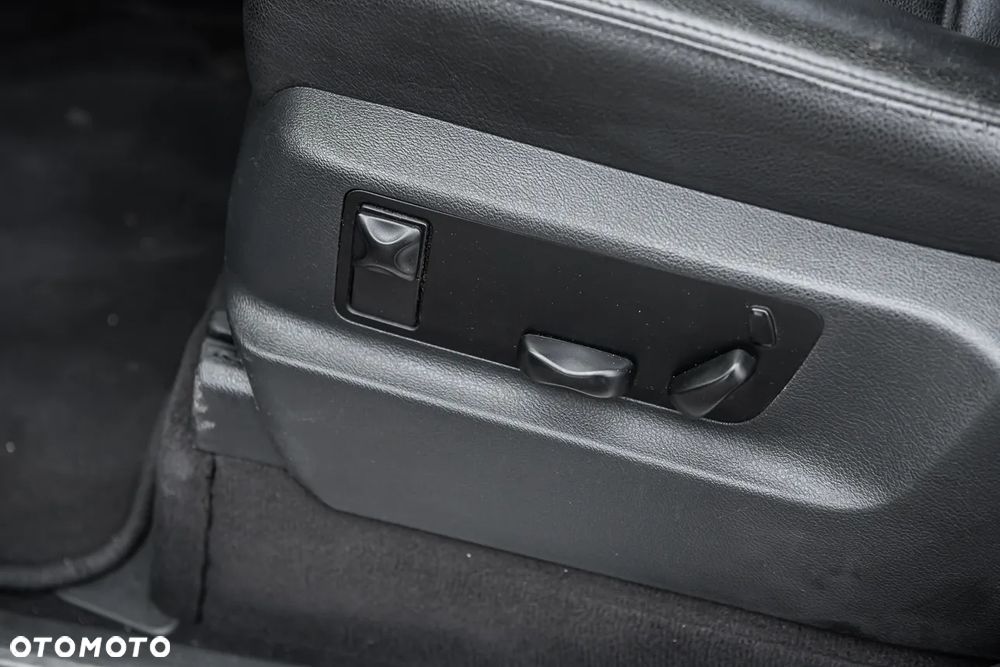 Porsche Cayenne S Tiptronic - 17