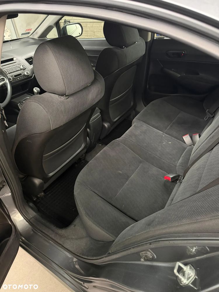 Honda Civic 1.8 Comfort - 6