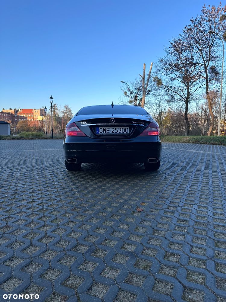 Mercedes-Benz CLS - 4