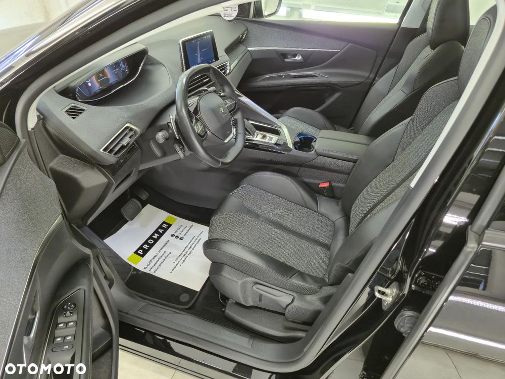 Peugeot 3008 1.2 PureTech Allure S&S EAT8 - 16