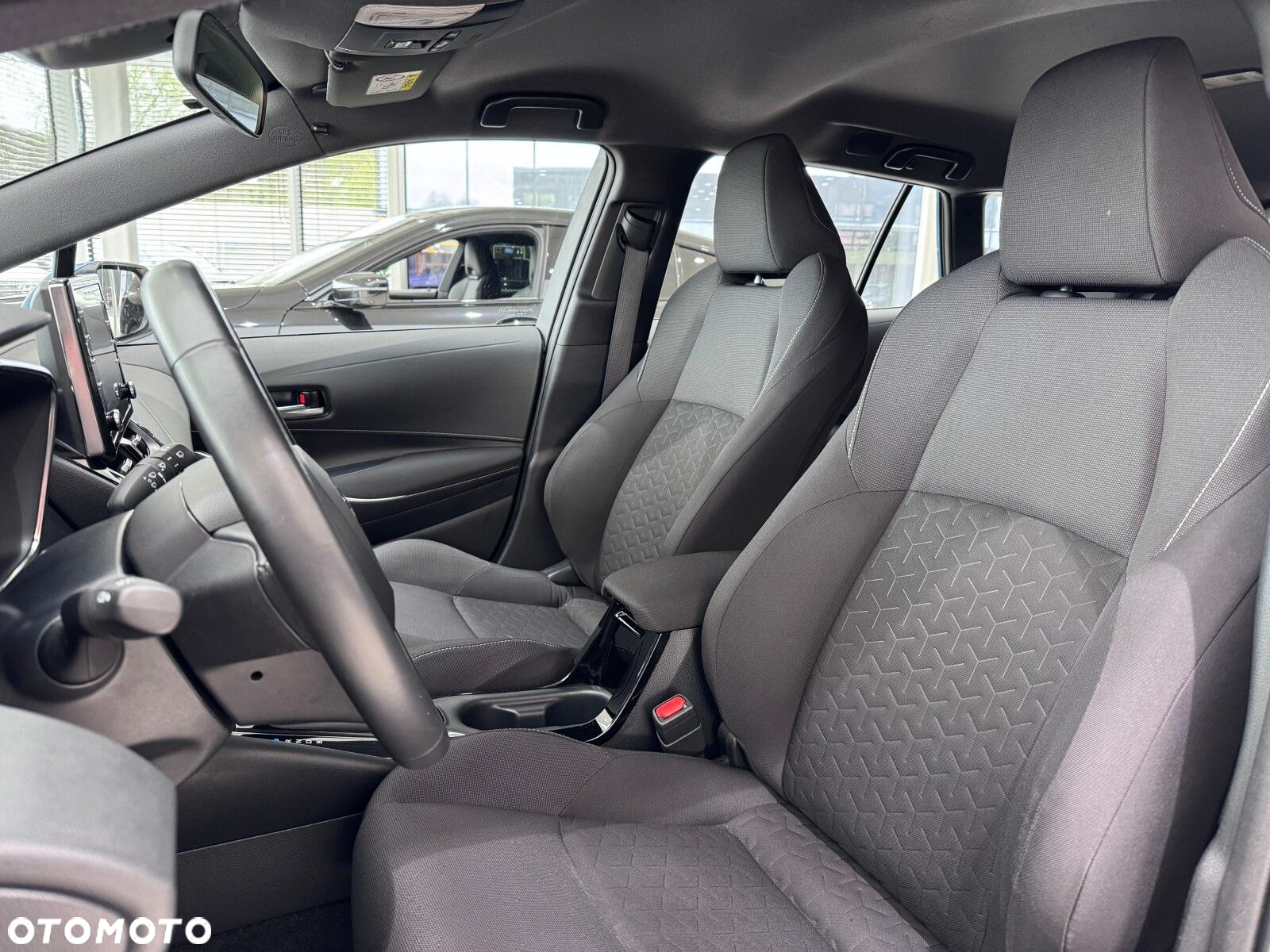 Toyota Corolla - 10