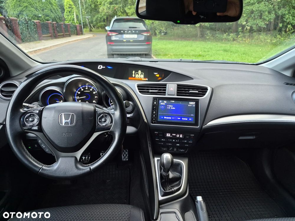 Honda Civic 1.8 Lifestyle (ADAS / Connect+) - 9