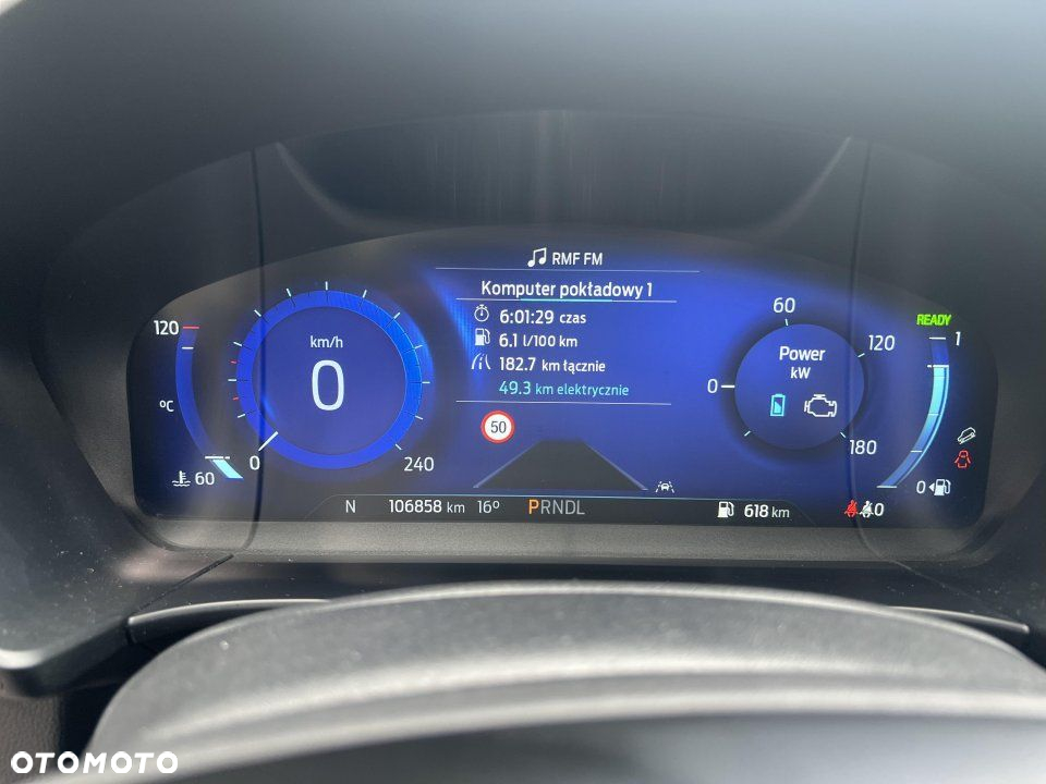 Ford Kuga - 8