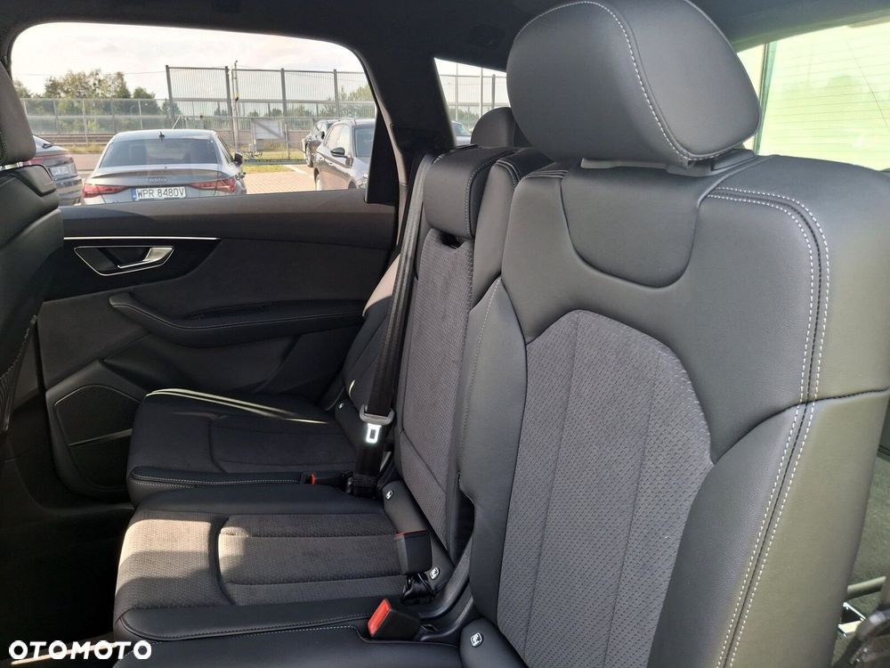 Audi Q7 - 21