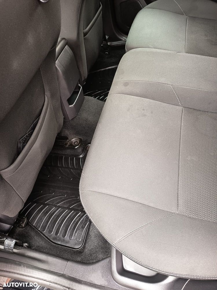 Ford Focus - 14