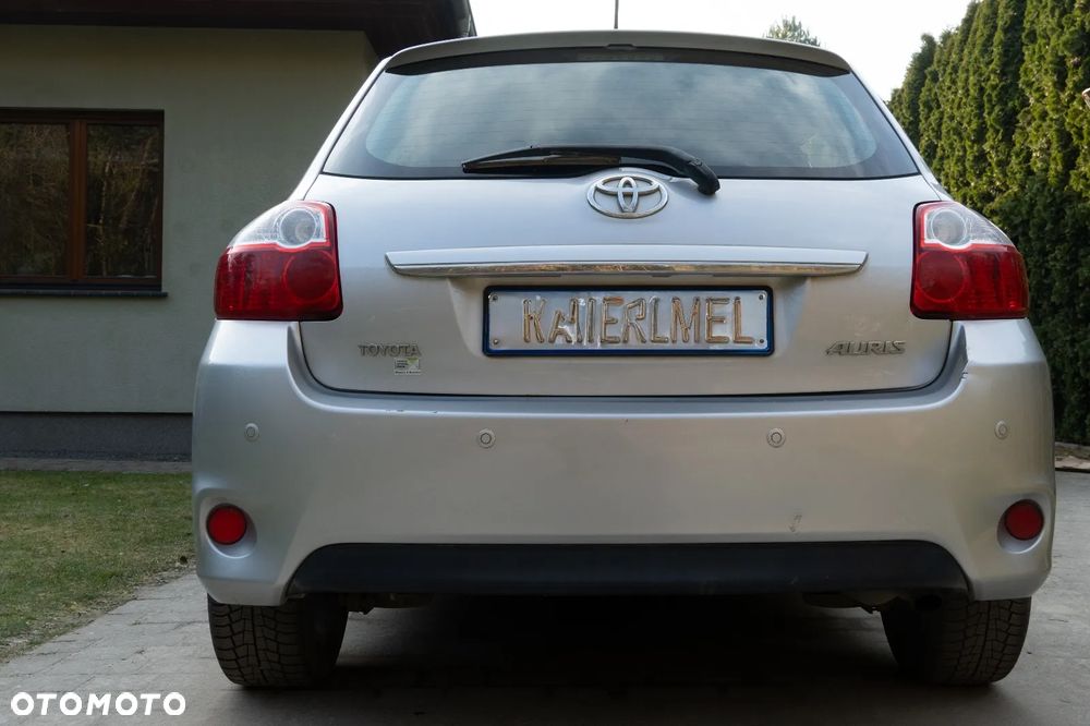 Toyota Auris 1.6 Premium - 7