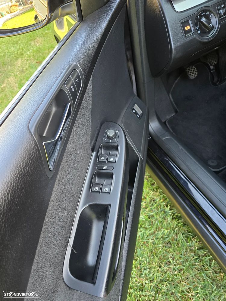VW Passat Variant 1.9 TDi Confortline - 9