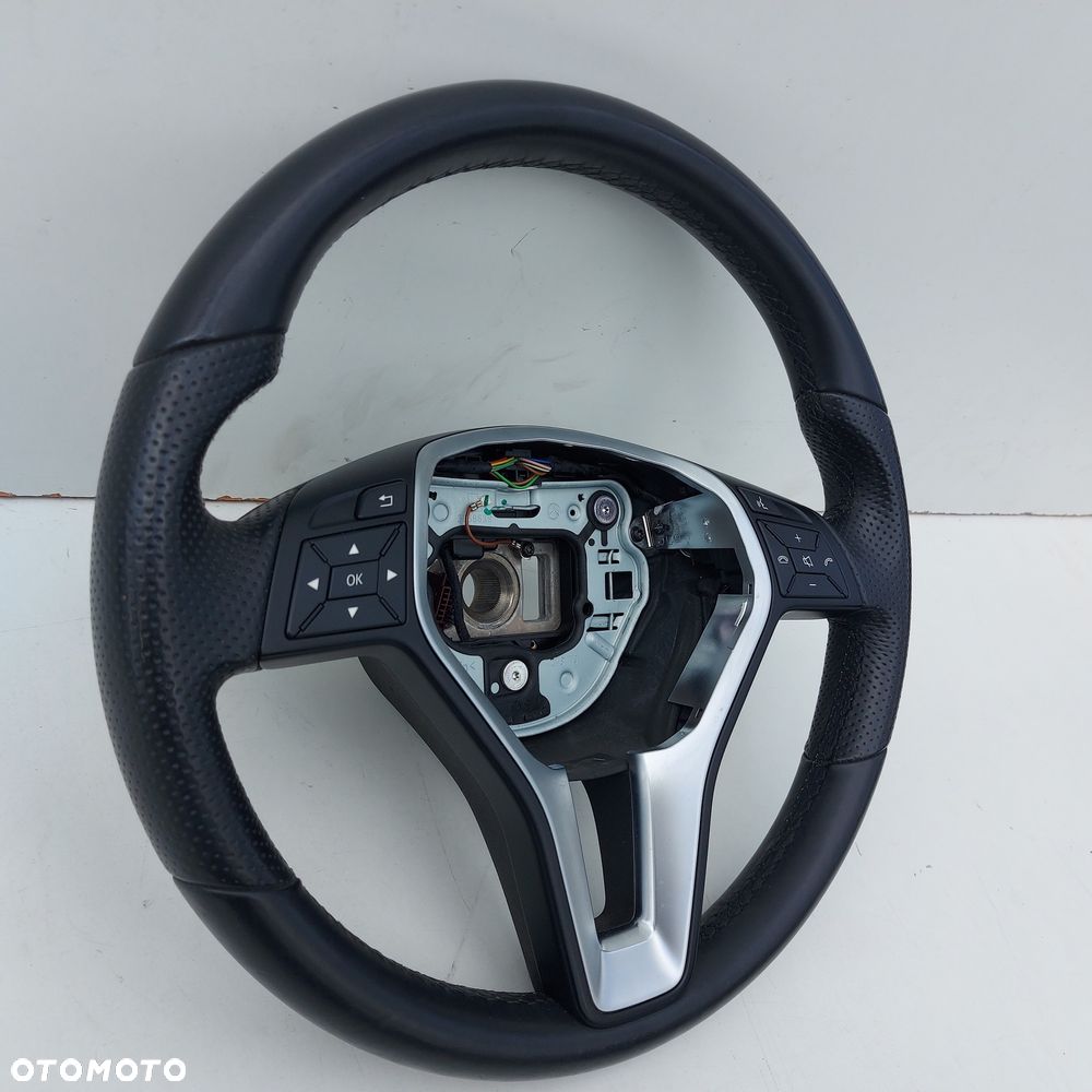 KIEROWNICA SKORA MERCEDES C W204 LIFT ORYGINAL DEMONTAZ - 6