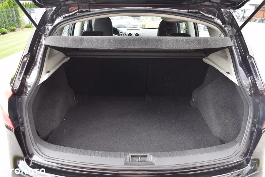 Nissan Qashqai 2.0 visia - 8