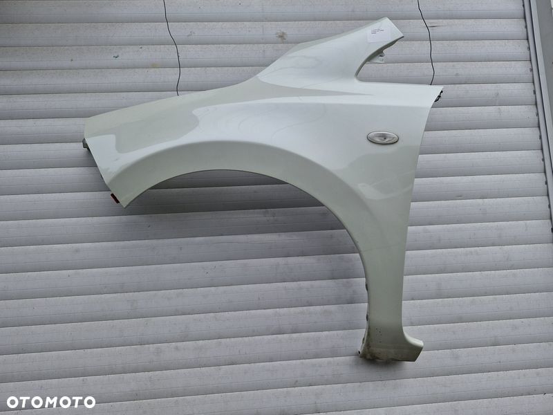 NISSAN LEAF 1 I BŁOTNIK LEWY PRZÓD PRZEDNI - 1
