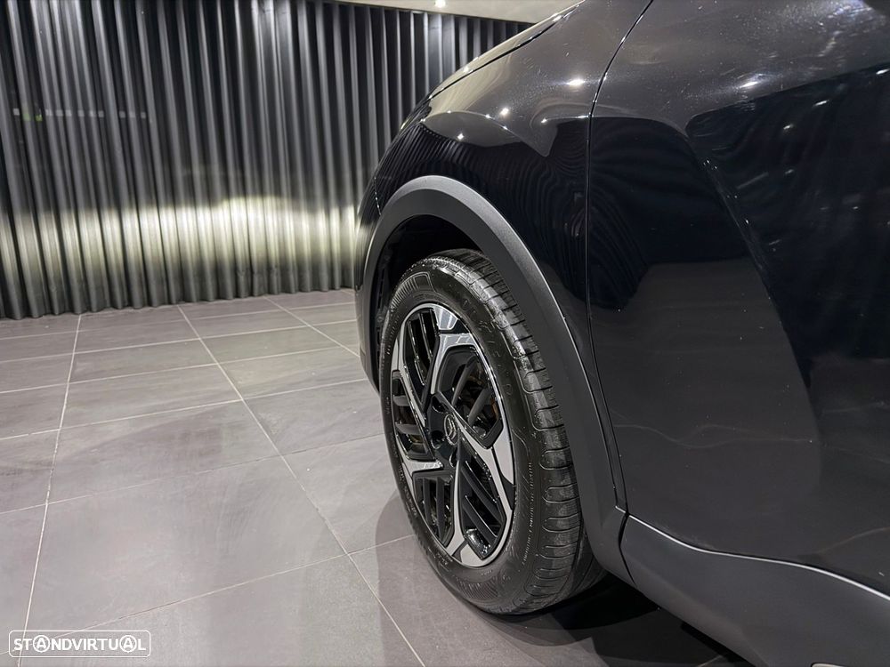 Citroën C4 PureTech 130 Stop&Start EAT8 SHINE - 13