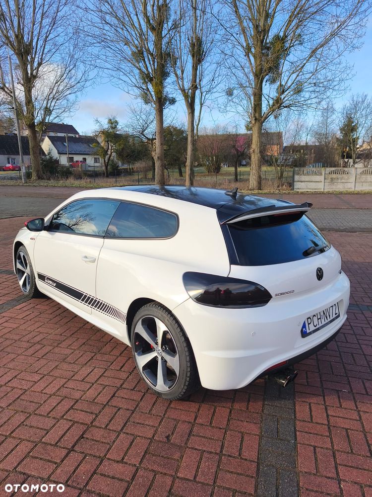 Volkswagen Scirocco 2.0 TDI GTS - 8