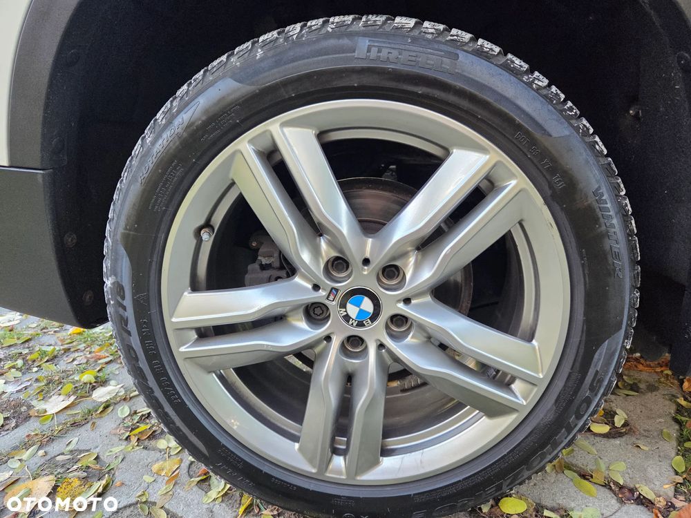 BMW X1 sDrive18d - 16