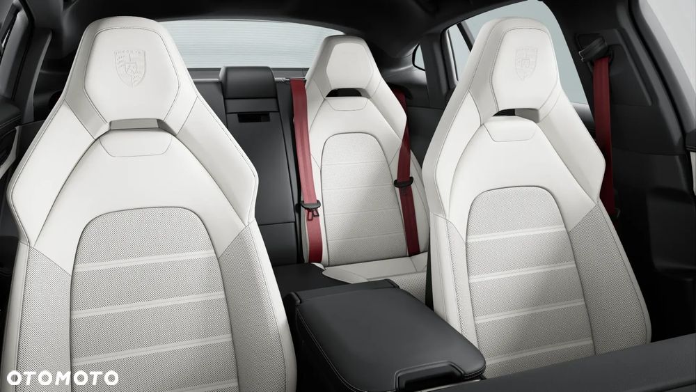 Porsche Panamera 4S E-Hybrid PHEV - 8