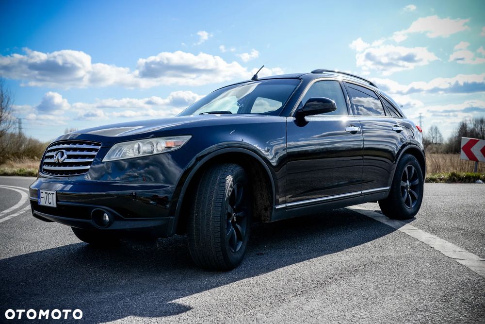 Infiniti FX - 16