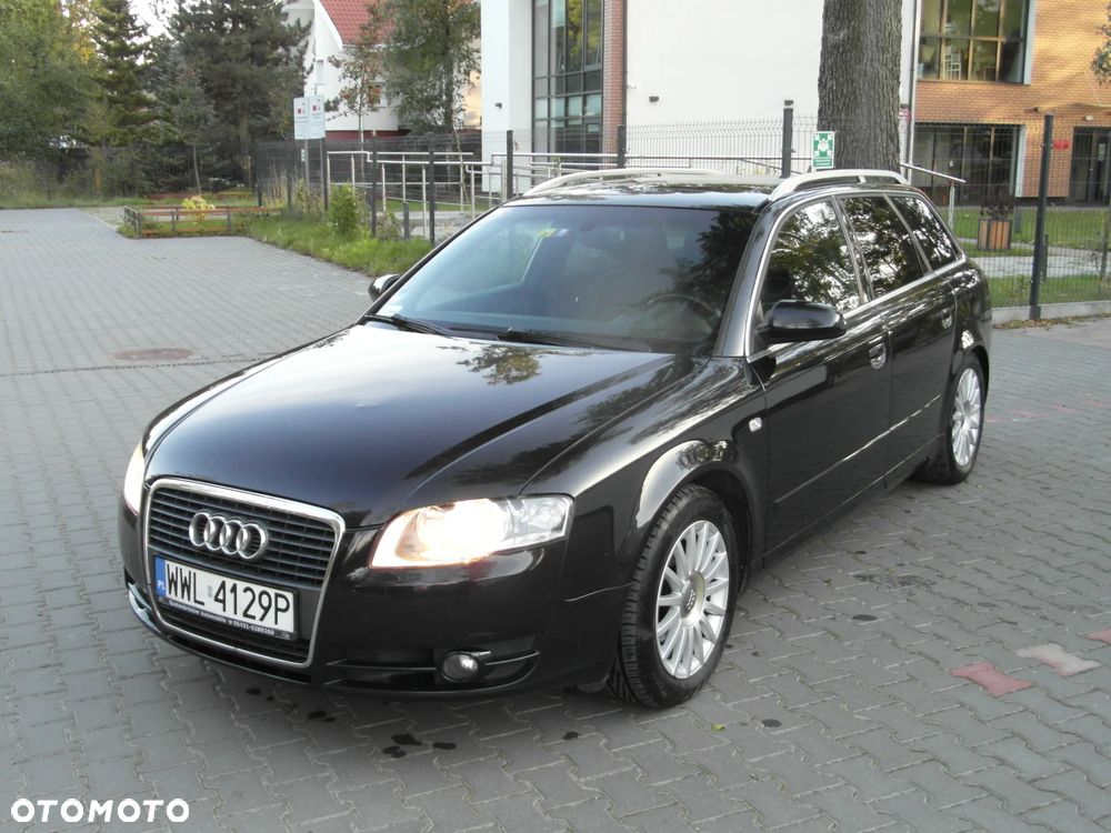 Audi A4 - 1