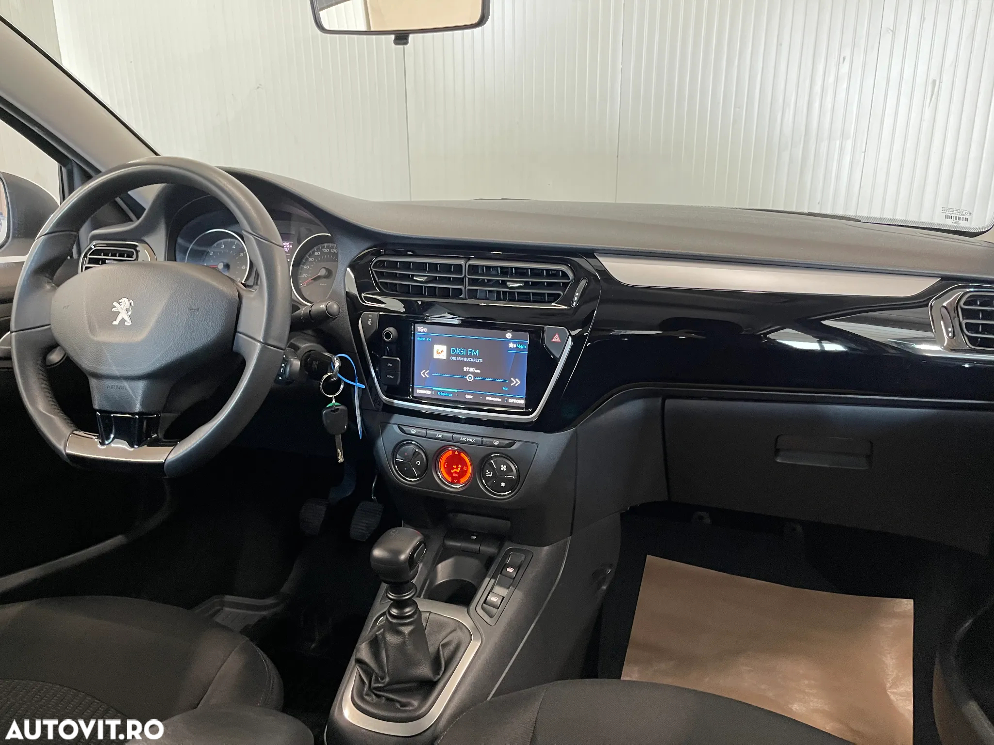 Peugeot 301 1.5 BlueHDI FAP Allure - 8