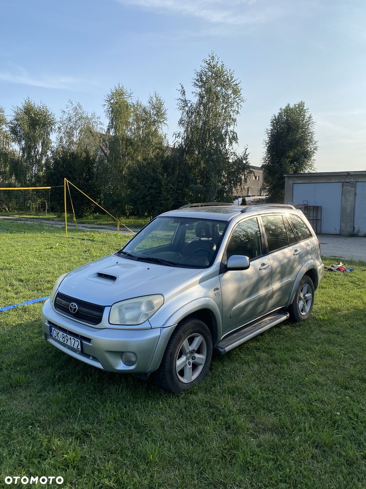 Toyota RAV4 2.0 D-4D 4x4 - 11