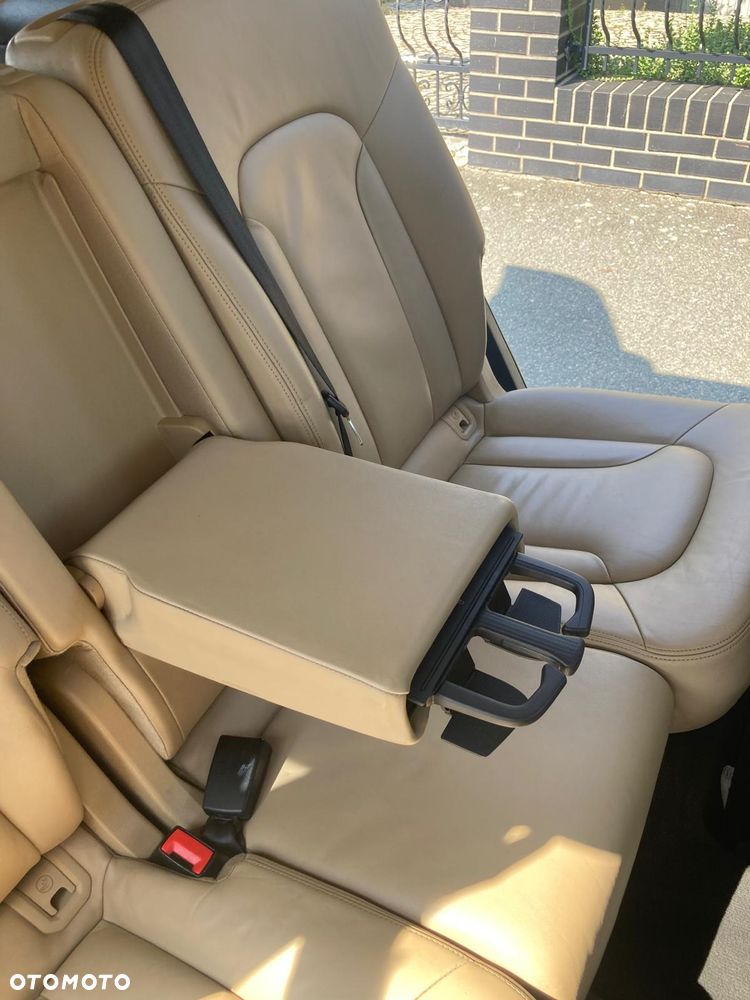 Audi Q7 3.0 TDI DPF clean diesel Quattro Tiptronic - 14