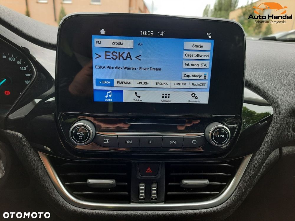Ford Fiesta 1.0 EcoBoost STart-Stop Titanium - 20
