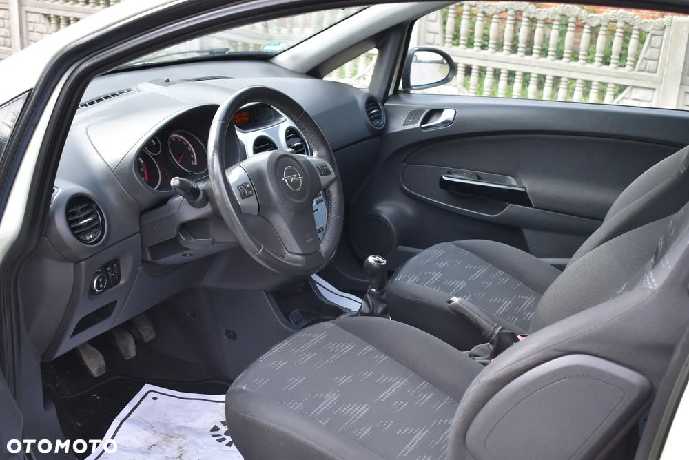 Opel Corsa 1.4 16V Color Elegance - 20