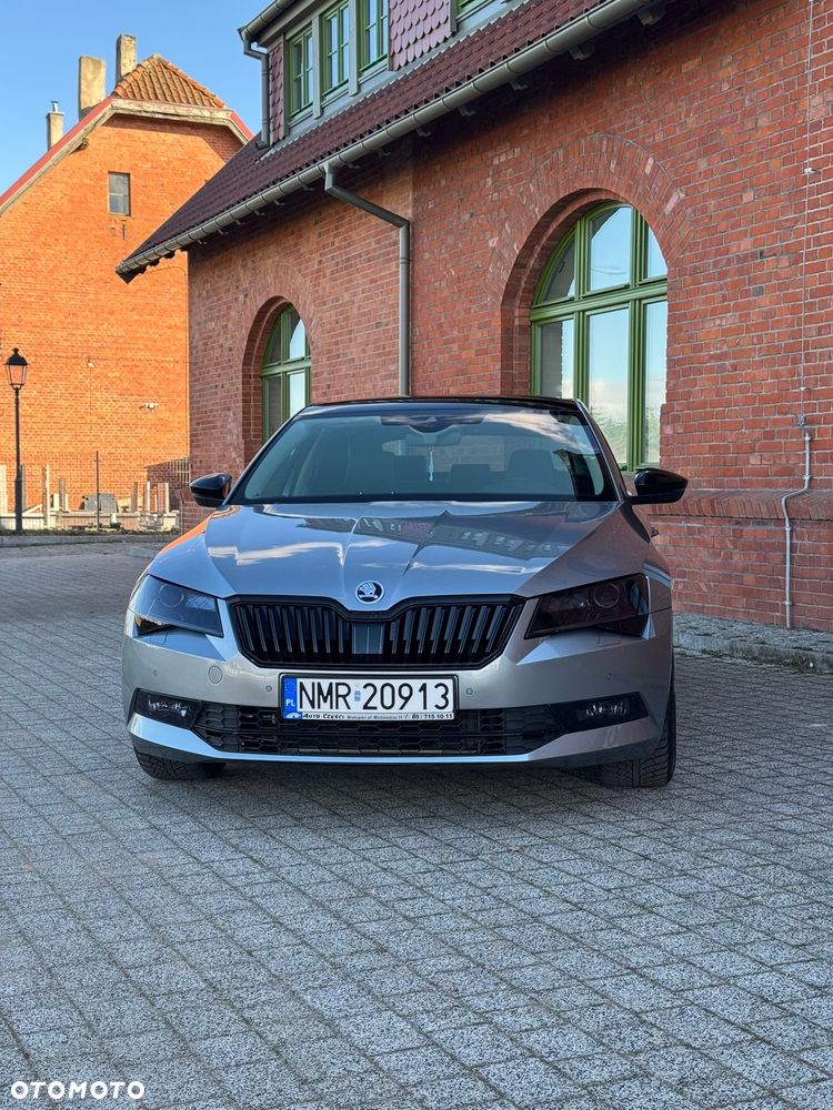 Skoda Superb 2.0 TDI L&K DSG - 12